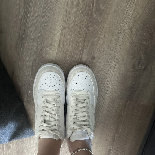 Nike sneakers white with beige, like new, size 41