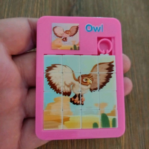 3 kids toys new: projector flashlight, puzzle, View master