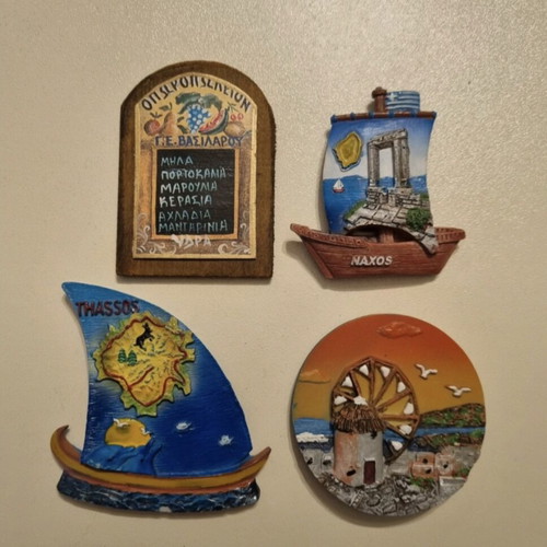 Magnets from Hydra, Naxos, Thassos and Paros like new, set