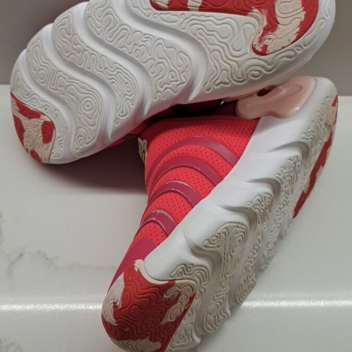 Nike children's sport shoes used, sizes 34-35, wide fit