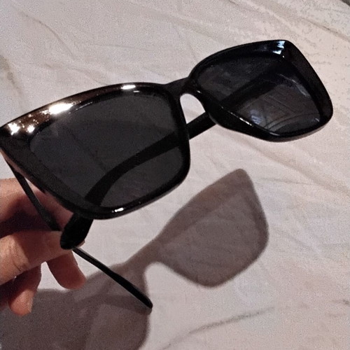 Sunglasses new, black color