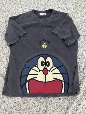 T shirt woman’s one size, like new