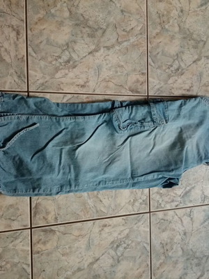 Kids' Summer Denim Capri Pants like new, blue