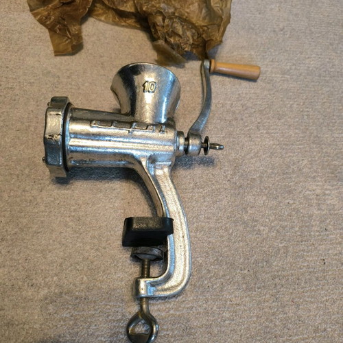Meat grinder unused