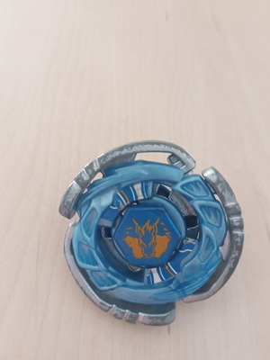 Storm Pegasus Beyblade Hasbro like new