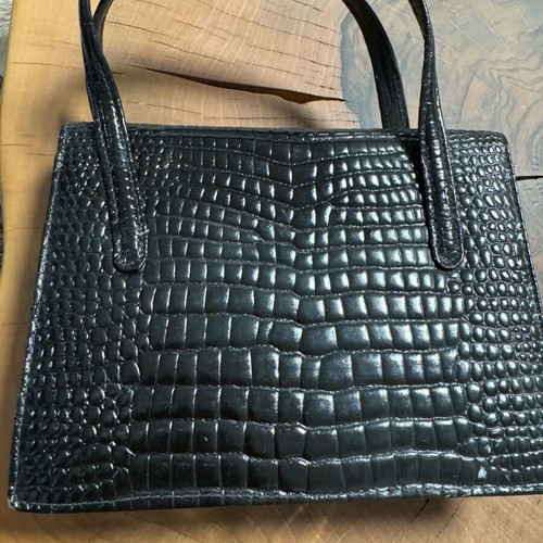 Bag with cute clasp like new, medium size, croc style, black