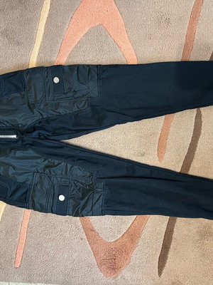 Children's pants like new, black, size 158-164 cm