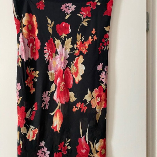 Colorful skirt used with double lining, size L