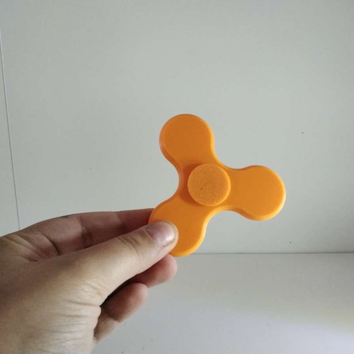 Fidget Spinner new, orange, 3D printed by Maxx