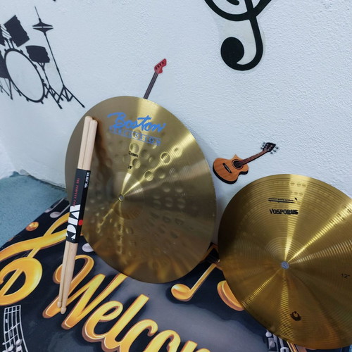 Boston Percussion Crash 16" cymbal with splash 12" Turkey and drumsticks like new