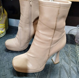 Γυναικεία μποτάκια Bel-Air Booties Jeffrey Campbell