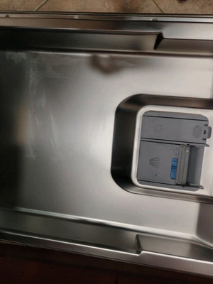 Πλυντήριο πιάτων Beko σαν καινούργιο, 45 εκ. με ενσωματωμένο φωτισμό