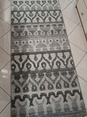 Bedroom rugs like new, 2 rugs 0.50×1.50 and 1 rug 0.50×2.00 washed
