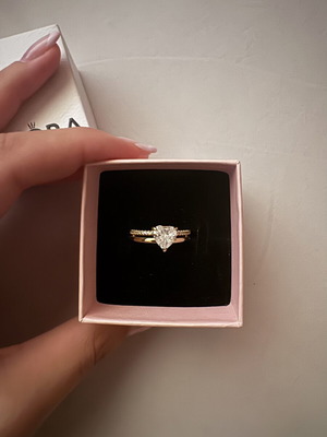 Pandora K14 gold plated ring with heart-shaped cubic zirconia
