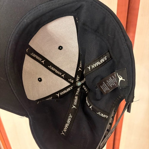 Nike Jordan hat like new, authentic unisex black