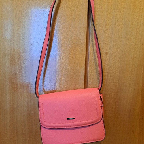 Bershka crossbody bag like new