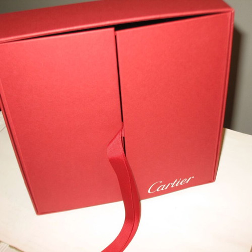 Cartier luxury square box like new 23x23x7 cm