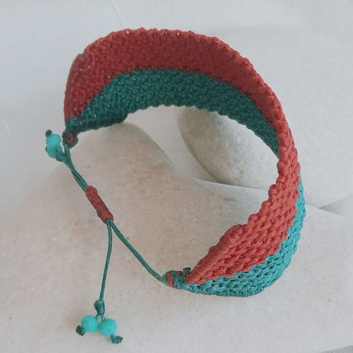 Macrame Boho Bracelet new, two-tone red and turquoise