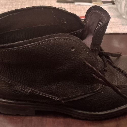 Clarks Morris Peak II boots new, black leather, size 42