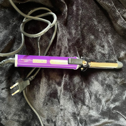 Curling iron used
