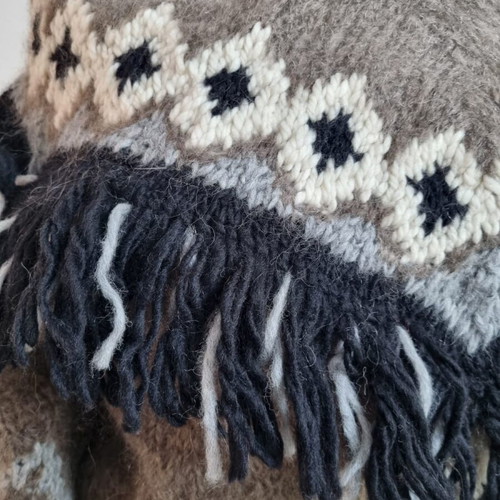 Oneonone Wool Sweater like new, black and white, size S