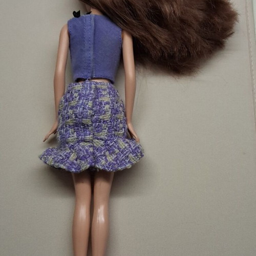 Vintage 2000 Barbie doll, Y2K