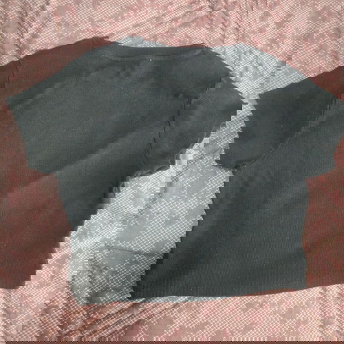 Pink Woman μαυρο crop top μπλουζάκι