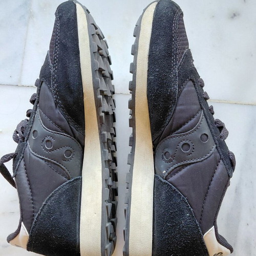 Saucony Jazz Original vintage women's athletic shoes, black, size 40