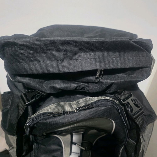Hiking backpack 95+10LT new with multiple compartments