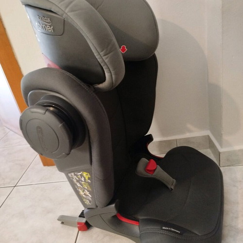 Britax Romer car seat like new for 15-36 kg