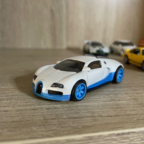 Hot Wheel exclusive collection like new