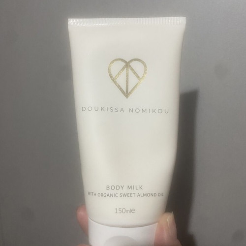 Doukisa Nomikou body cream 150 ml new
