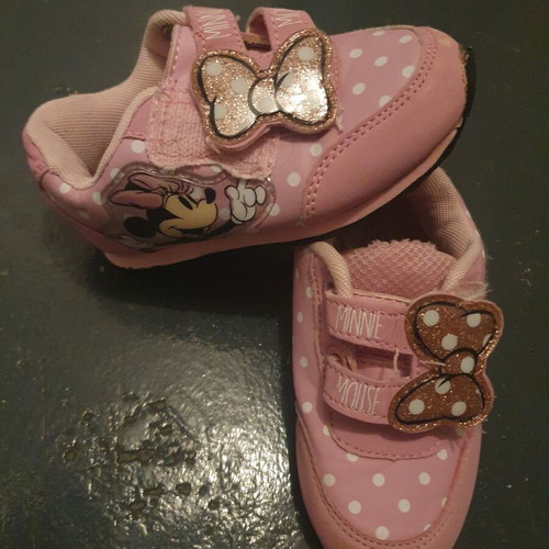 Minnie Mouse children's shoes used, size 21, pink