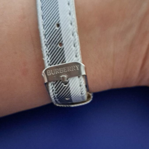 Burberry unisex watch classic used with strap