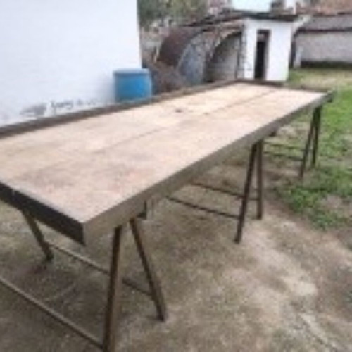 Market stalls like new, set of 3 with galvanized supports