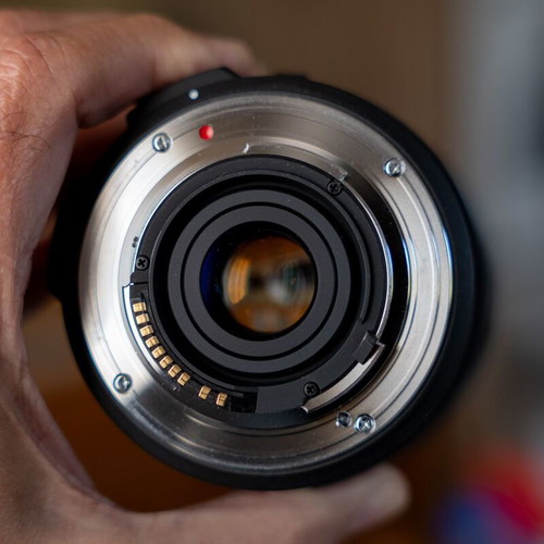 Sigma DC 18-200mm Lens for Sigma SA Camera used, compact zoom with optical stabilizer