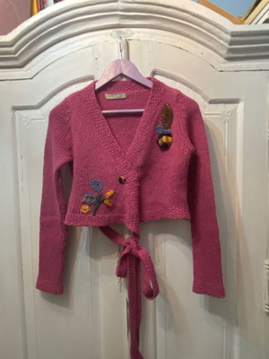 Zara bolero jacket like new, fuchsia with embossed patterns, size M