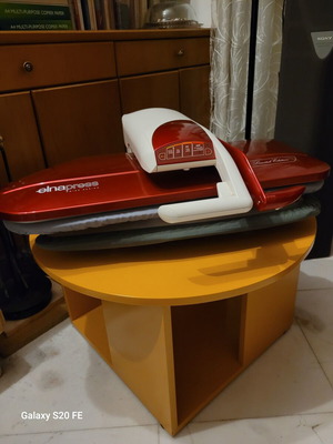 ElnaPress Limited Edition steam ironing press like new