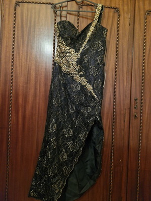 Dress polyester with lace Italian brand new, gold-black, size 48