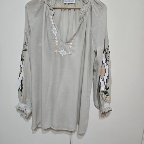 Peace and Chaos tunic like new, one size, colorful embroidery