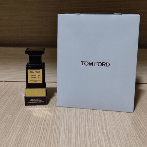Tom Ford Tobacco Vanille Eau de Parfum 50ml like new with box