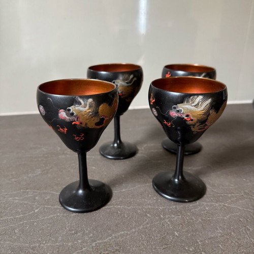Chinese cocktail set used with tray, shaker and 4 glasses