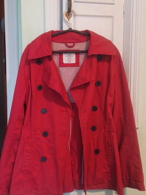 Κόκκινο ελαφρύ jacket