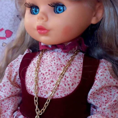El Greco Dream Doll 45cm like new with velvet floral dress