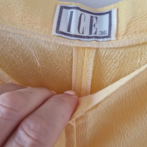 Yellow high-waisted pants, size S