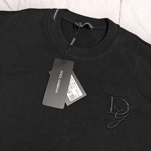 Dolce & Gabbana T-shirt new with tags, size M, black