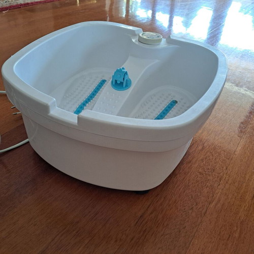 Foot massage device like new, foot bath
