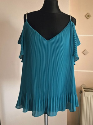 Michael Kors blouse aqua marine with silver shoulder details like new