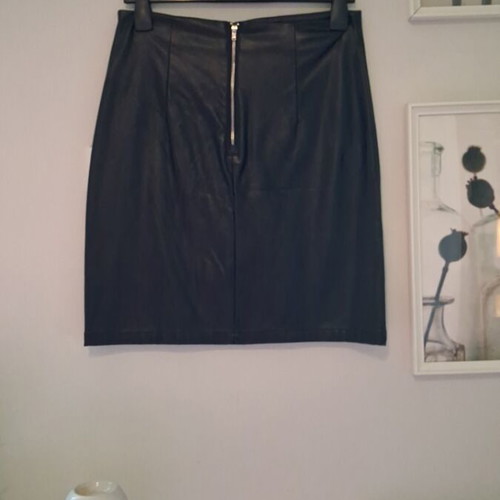 Shein leather-look skirt size M like new, black, A-line