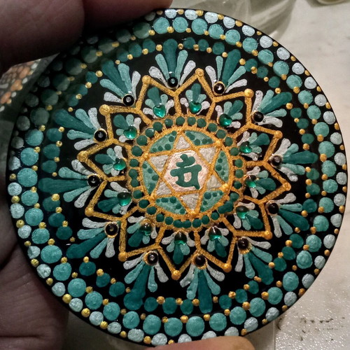Handmade Anahata mandala magnet new, decorative dot painting art